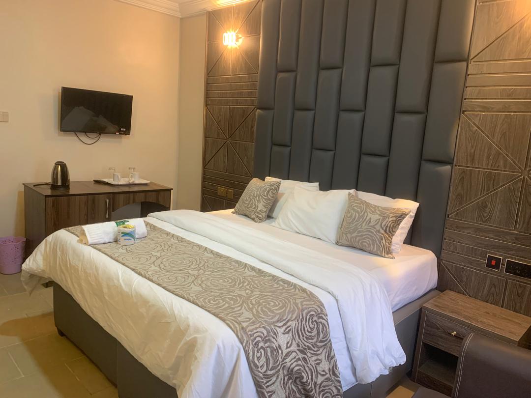 Deluxe Room Amenities